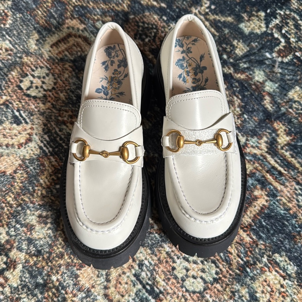 Gucci platform horsebit loafers in white